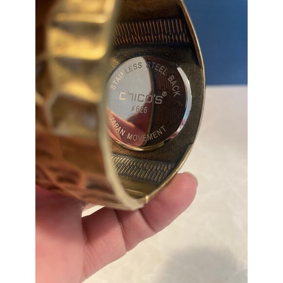 Women's Chicos Gold Tone Hammered Textured Cuff Bracelet Watch Jewelry Statement - Picture 4 of 9